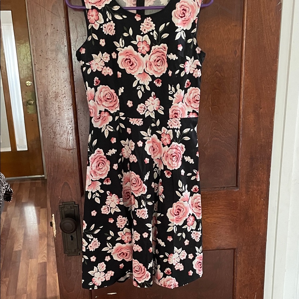 Chic Black and Pink Floral Midi Dress